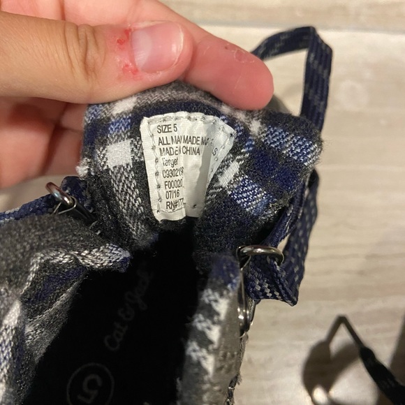 🖤 Little boy boots! 💙 - Picture 9 of 10